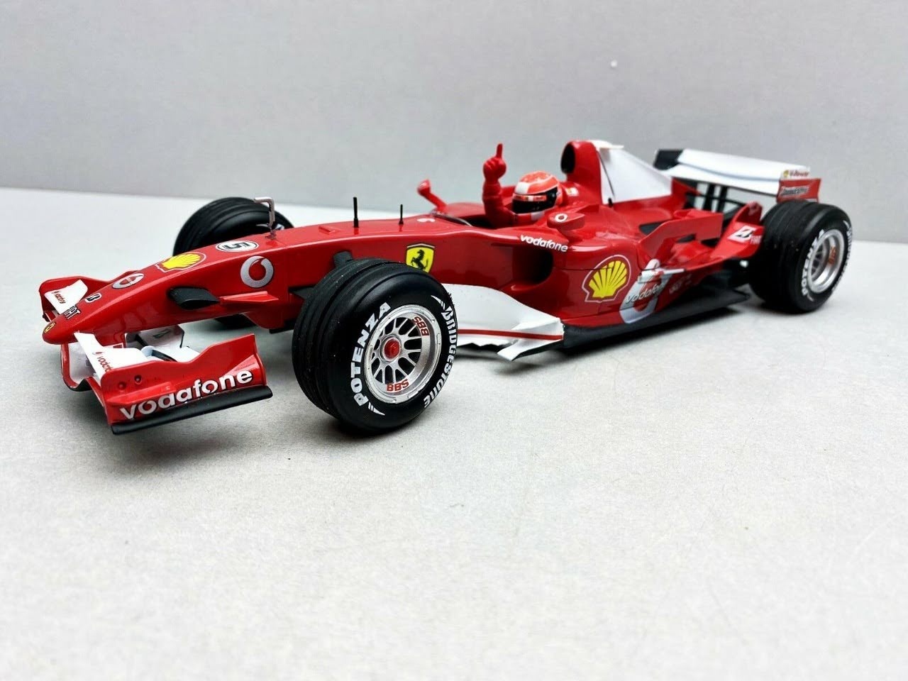 MICHAEL SCHUMACHER 2006 FERRARI 248 F1 1:18